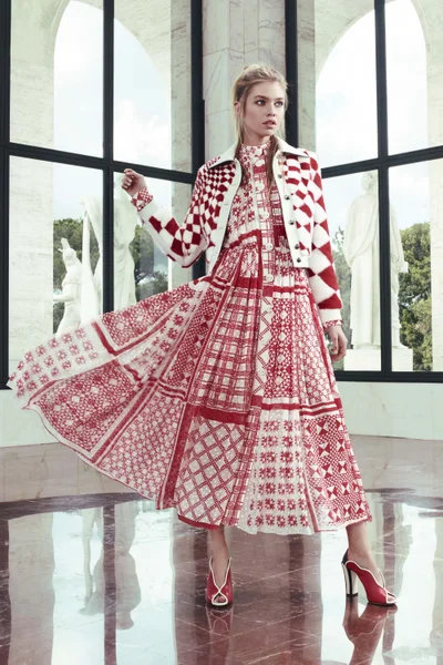Look 1